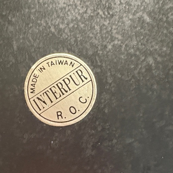 Red Floral Decorative Box - Picture 7 of 7